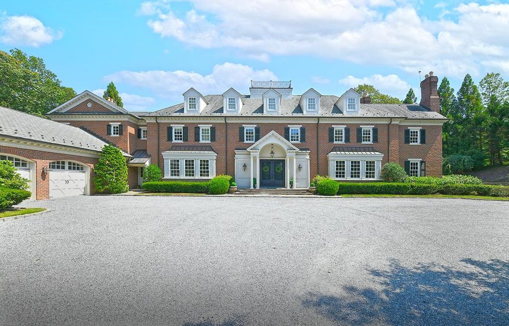 142 Round Swamp Road